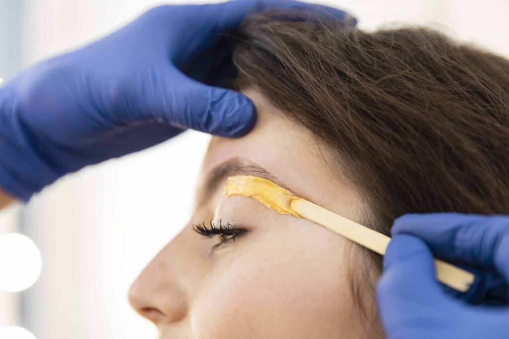 Tratamiento de cejas en Estética, Estilo y Belleza